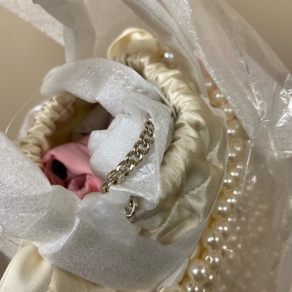 Purl Pearl Embellished Small Bucket Bag | Kate Spade - Picture 10 of 12